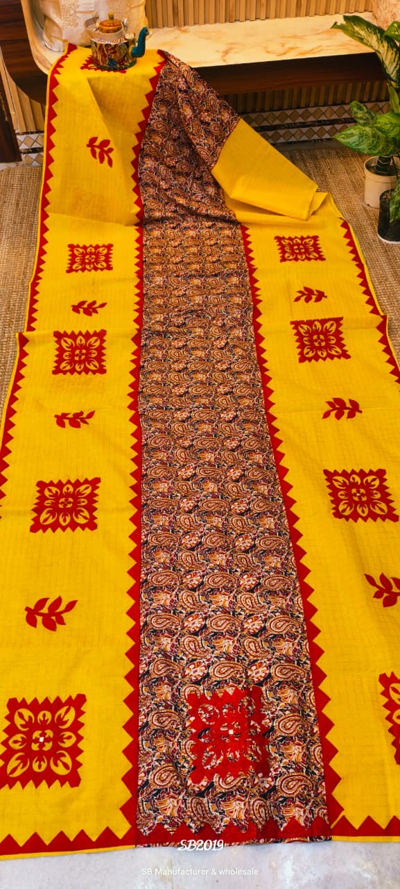 Applique and patch work on dhaniyakhali taant saree