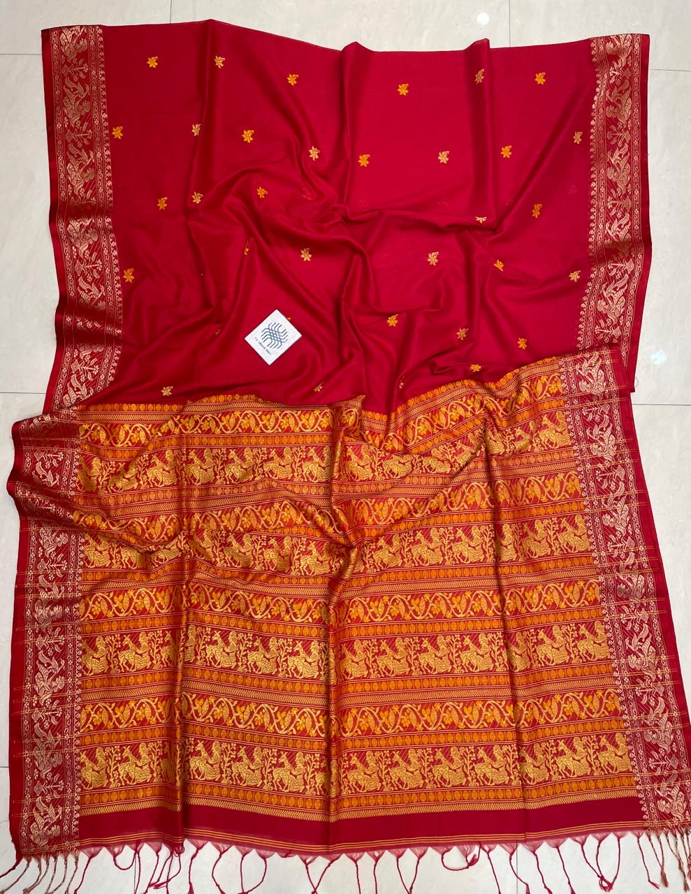 Cotton Baluchori Saree with Intricate Patterns for Elegant Style