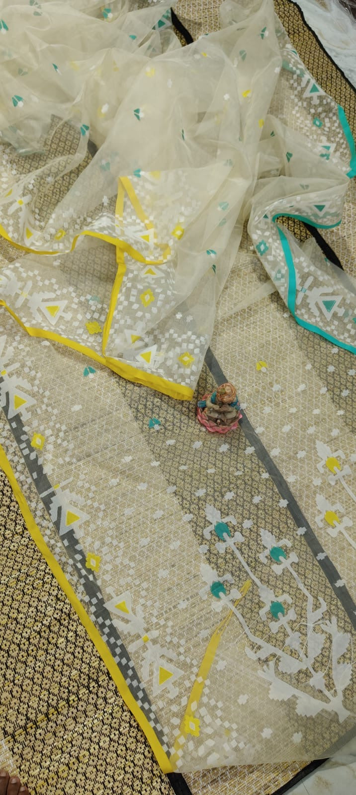 Handwoven ganga yamuna resham Muslin jamdani saree - White