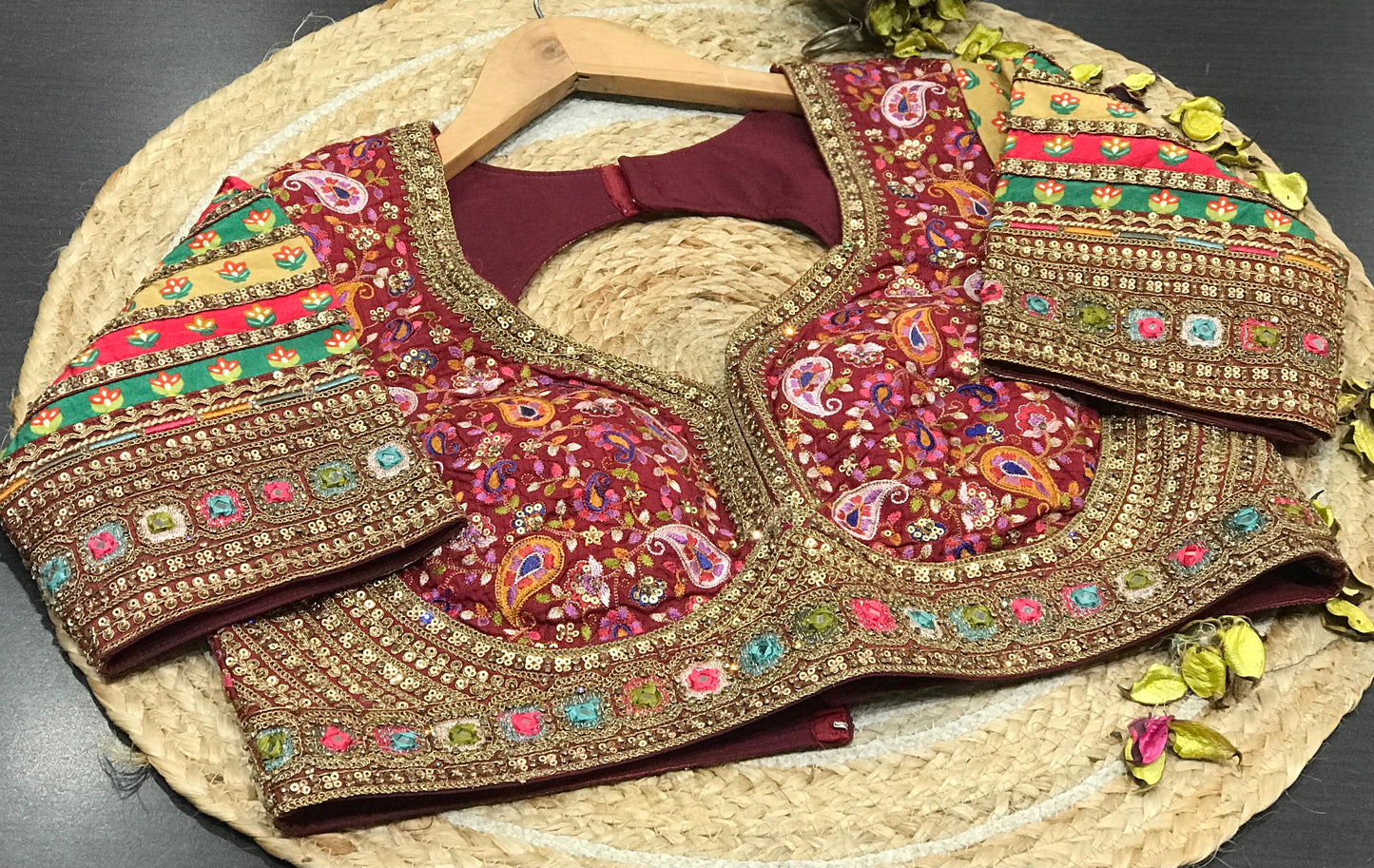 Maharani Kanni Silk Saree with Stitched Blouse