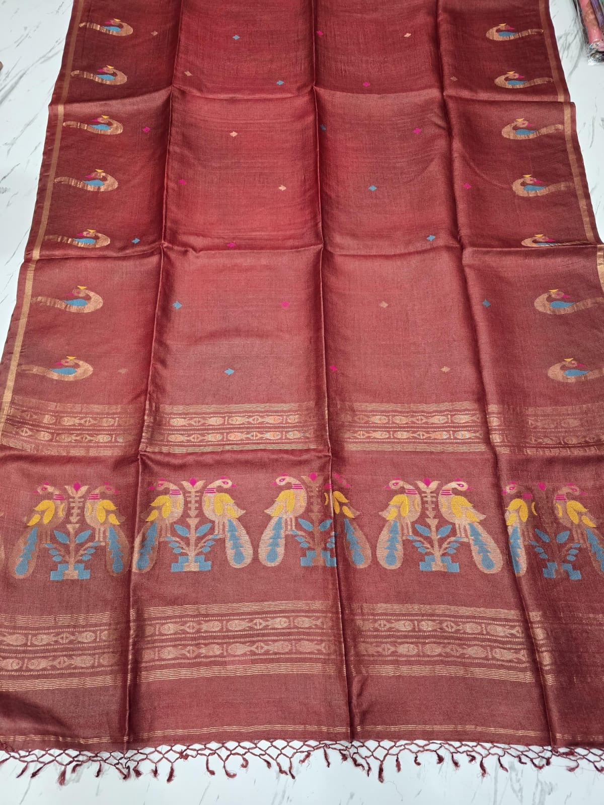An Heirloom Woven in Earth and Gold: The Gachi Tussar Paithani saree