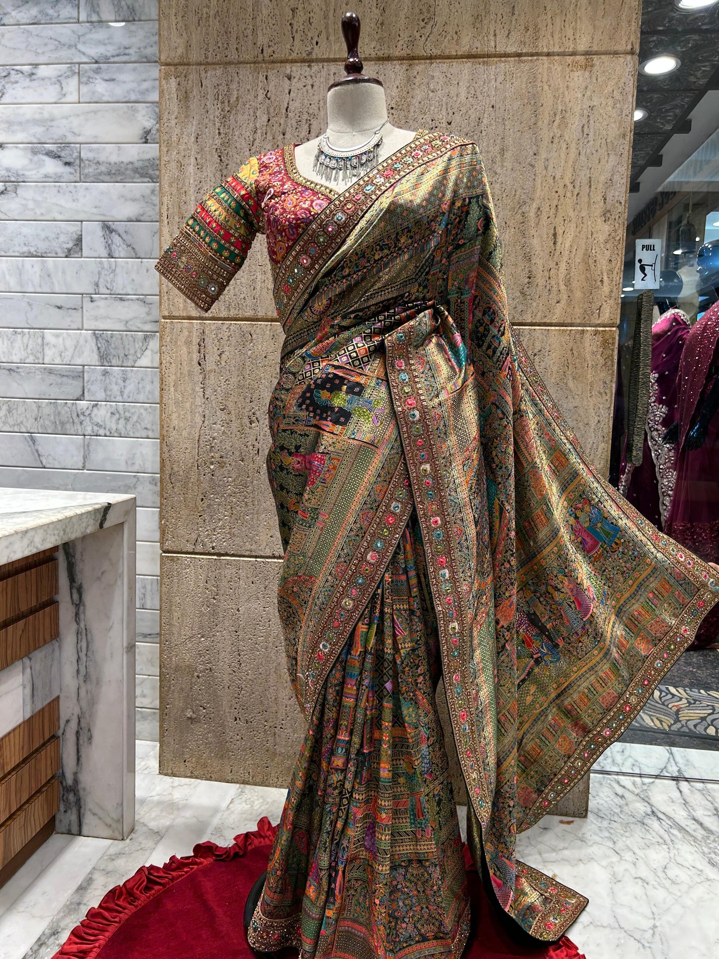 Maharani Kanni Silk Saree with Stitched Blouse