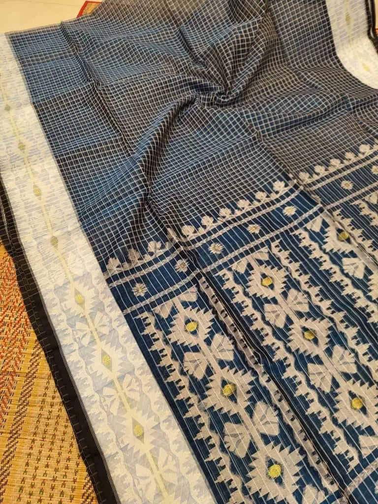 Kota checks muslin saree of Bengal Putul's Fashion