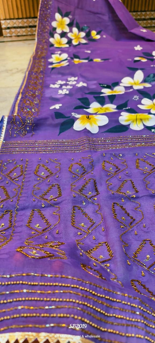 Dhakai Jamdani saree of Bengal with floral fusion work and cutdana work
