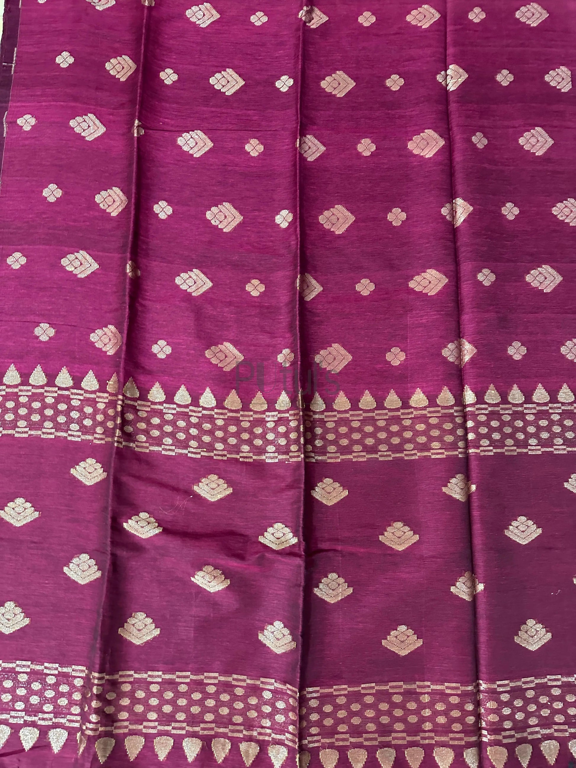 Organic linen saree Putul's Fashion