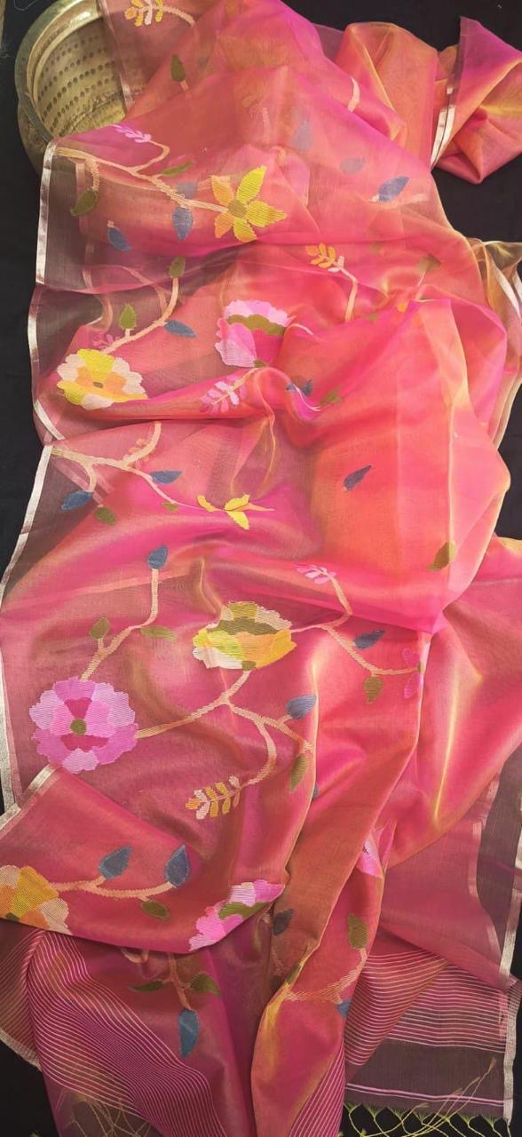 Handweaving muslin jamdani saree of Bengal - muslin saree