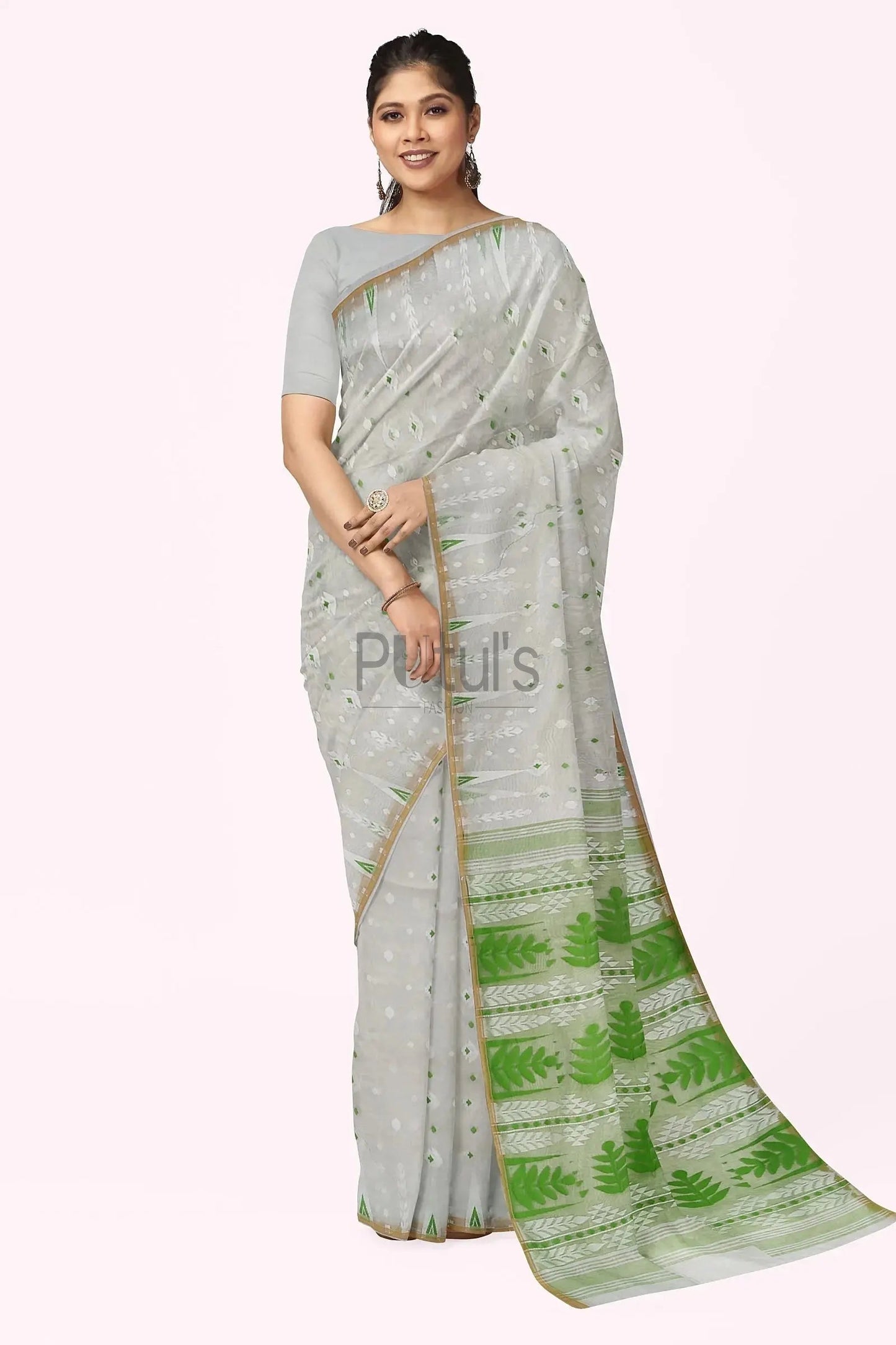 White resham dhakai Jamdani saree - Putul's Fashion