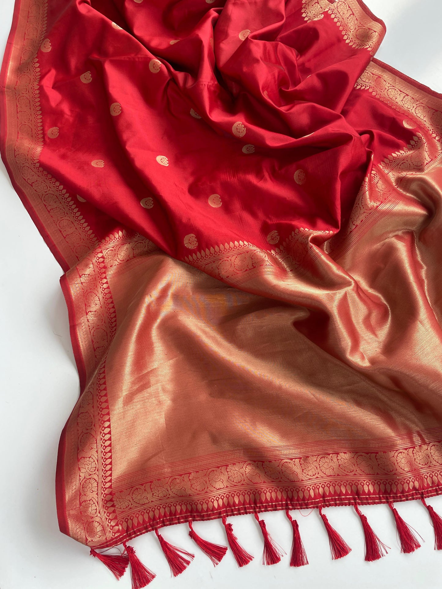 Replica banarasi saree of Sonakshi reception, red saree