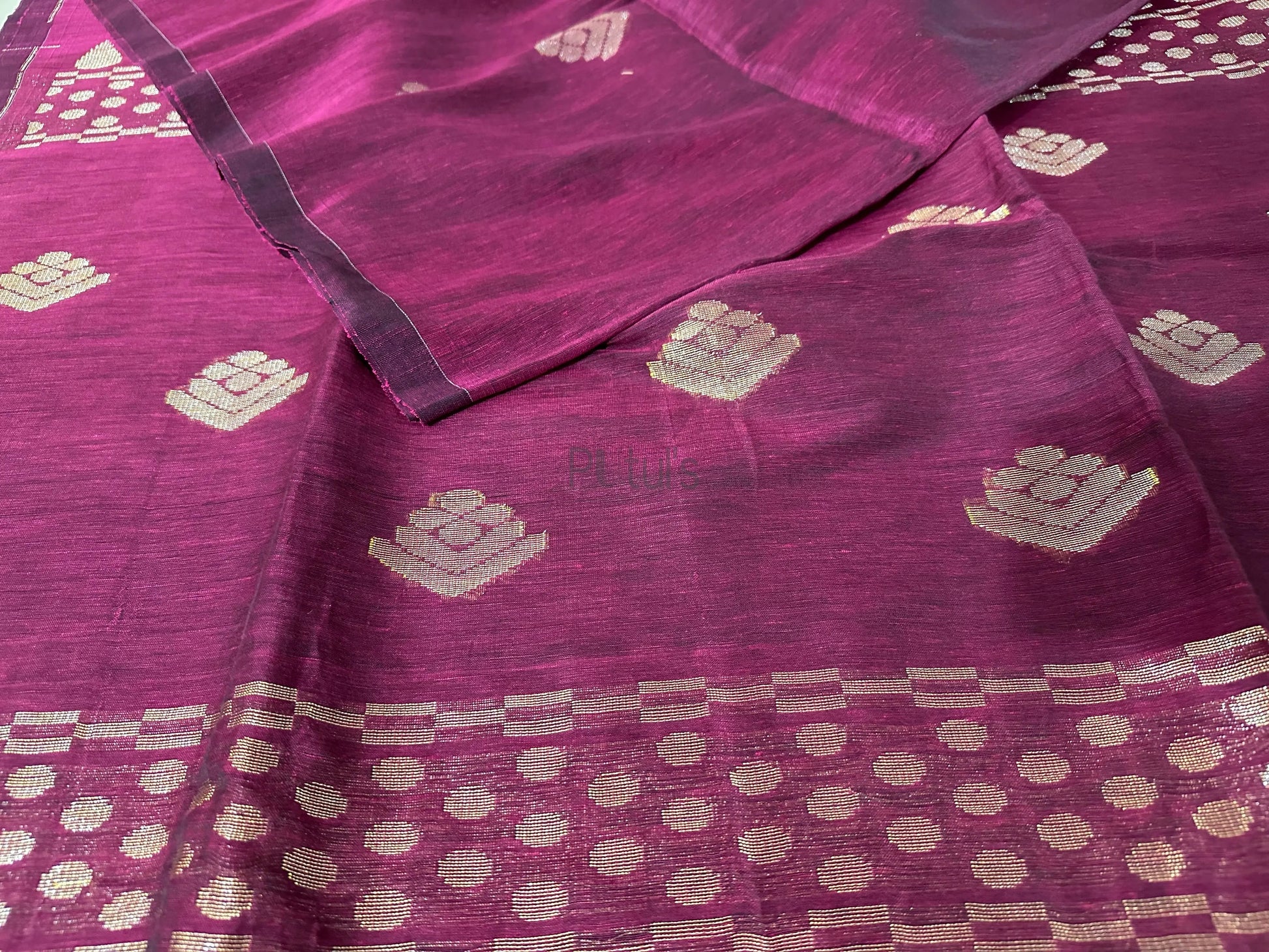 Organic linen saree Putul's Fashion