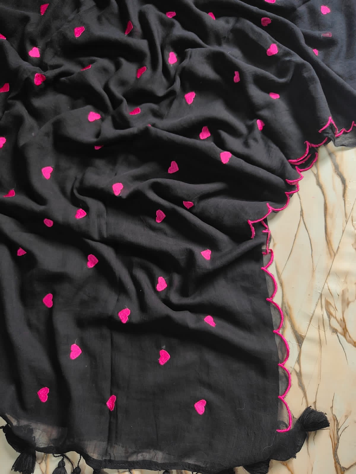 Love Embroidery Mul Cotton Sari with Scallop Border