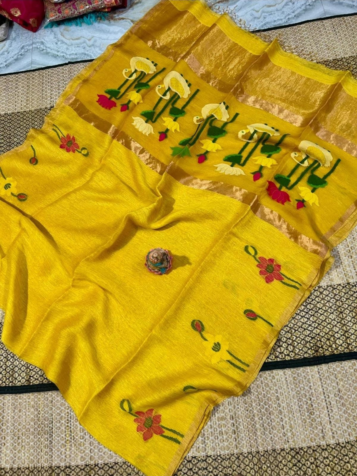 Silk linen tissue paithani, A love triangle of tissue, linen and paithani