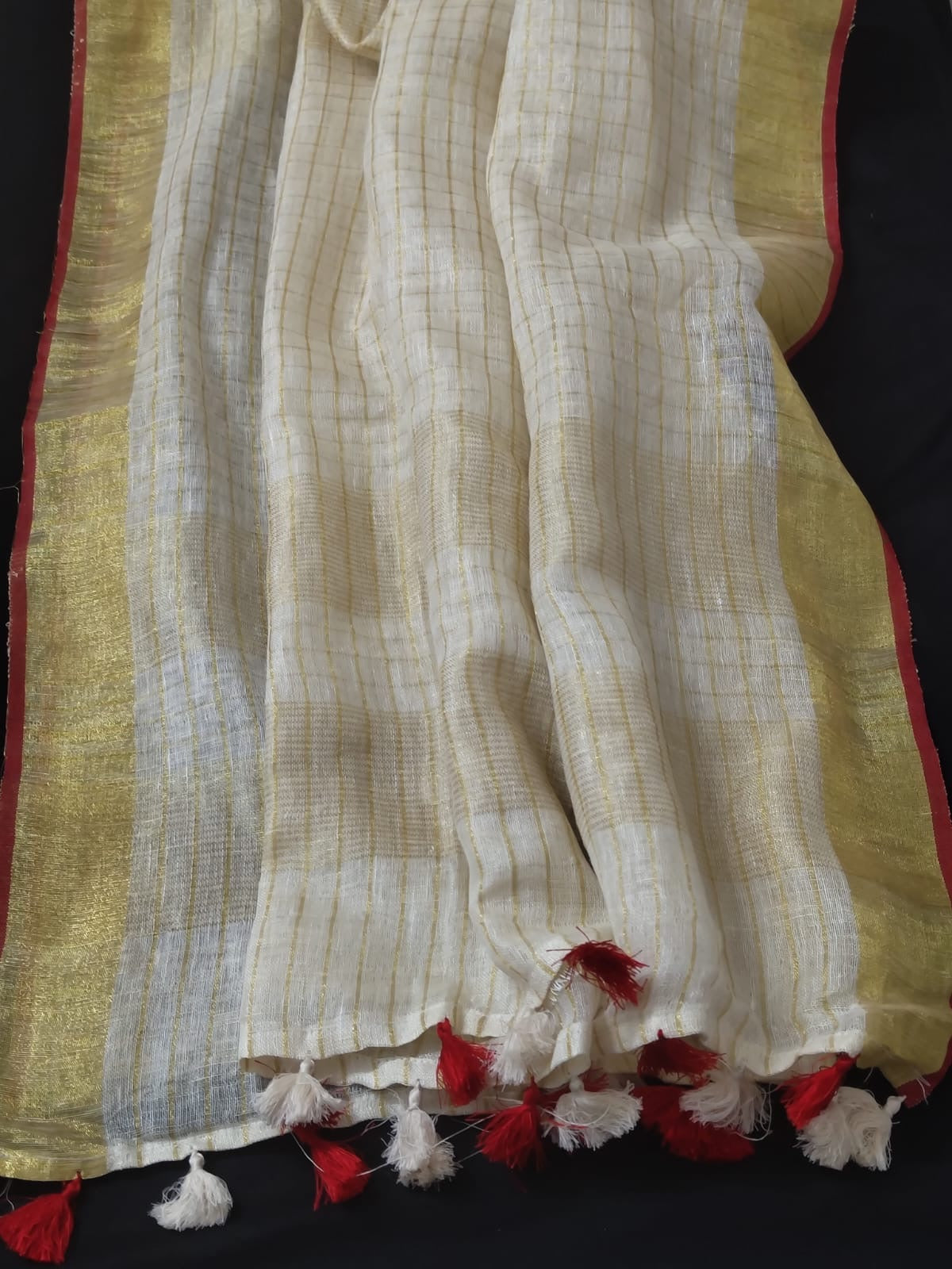 Onam special white linen saree