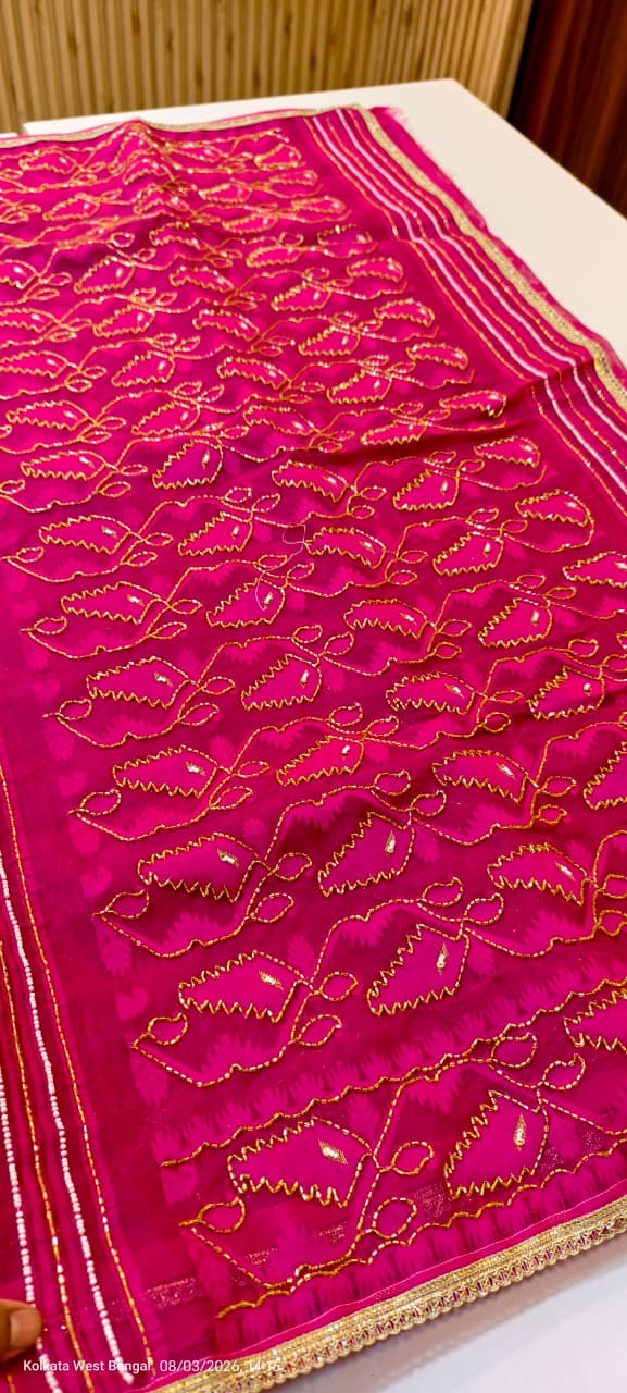 Rani coloured kardana jamdani with blouse piece