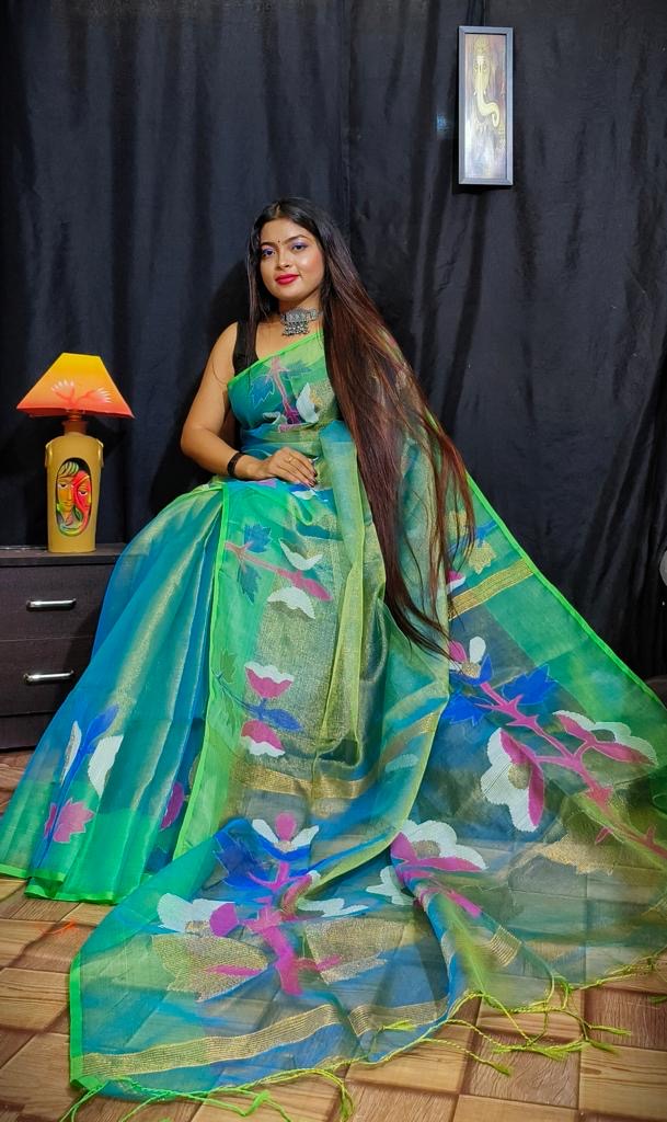 Lotus Muslin handwoven jamdani of Bengal - Sky - muslin saree
