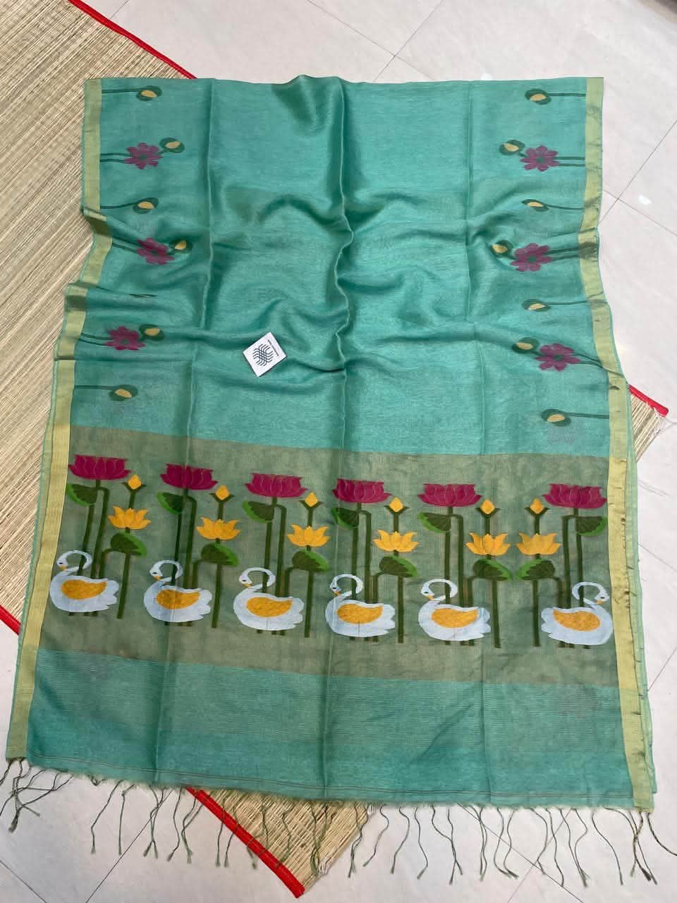 Silk linen tissue paithani, A love triangle of tissue, linen and paithani
