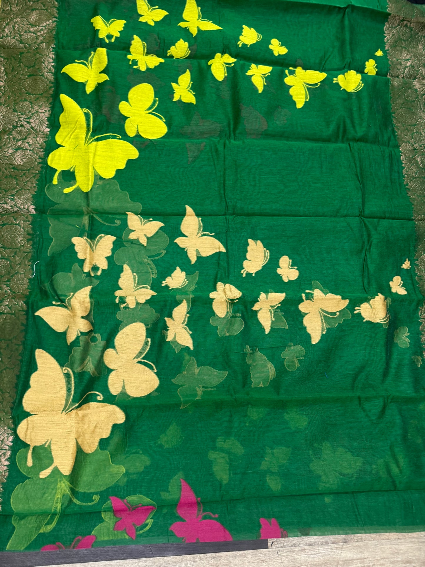 Bottle green butterfly 🦋 jamdani