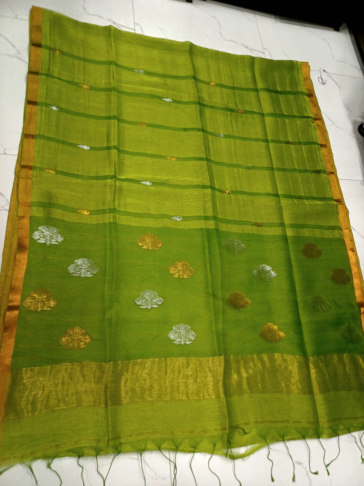 Silk linen jamdani from Bengal , A new addition for Puja days