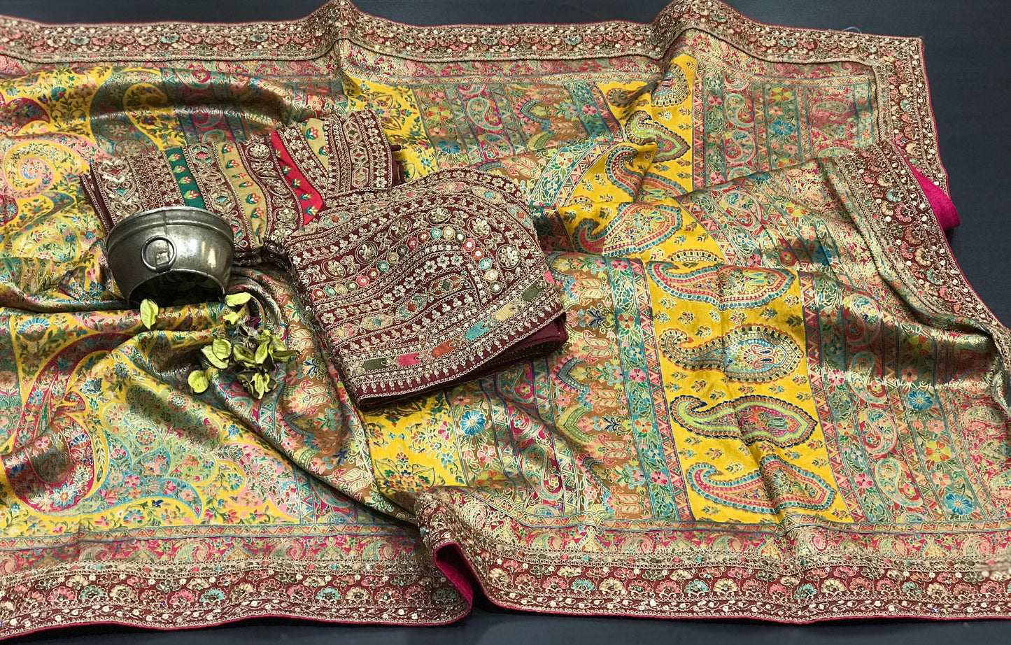 Maharani Kanni Silk Saree with Stitched Blouse
