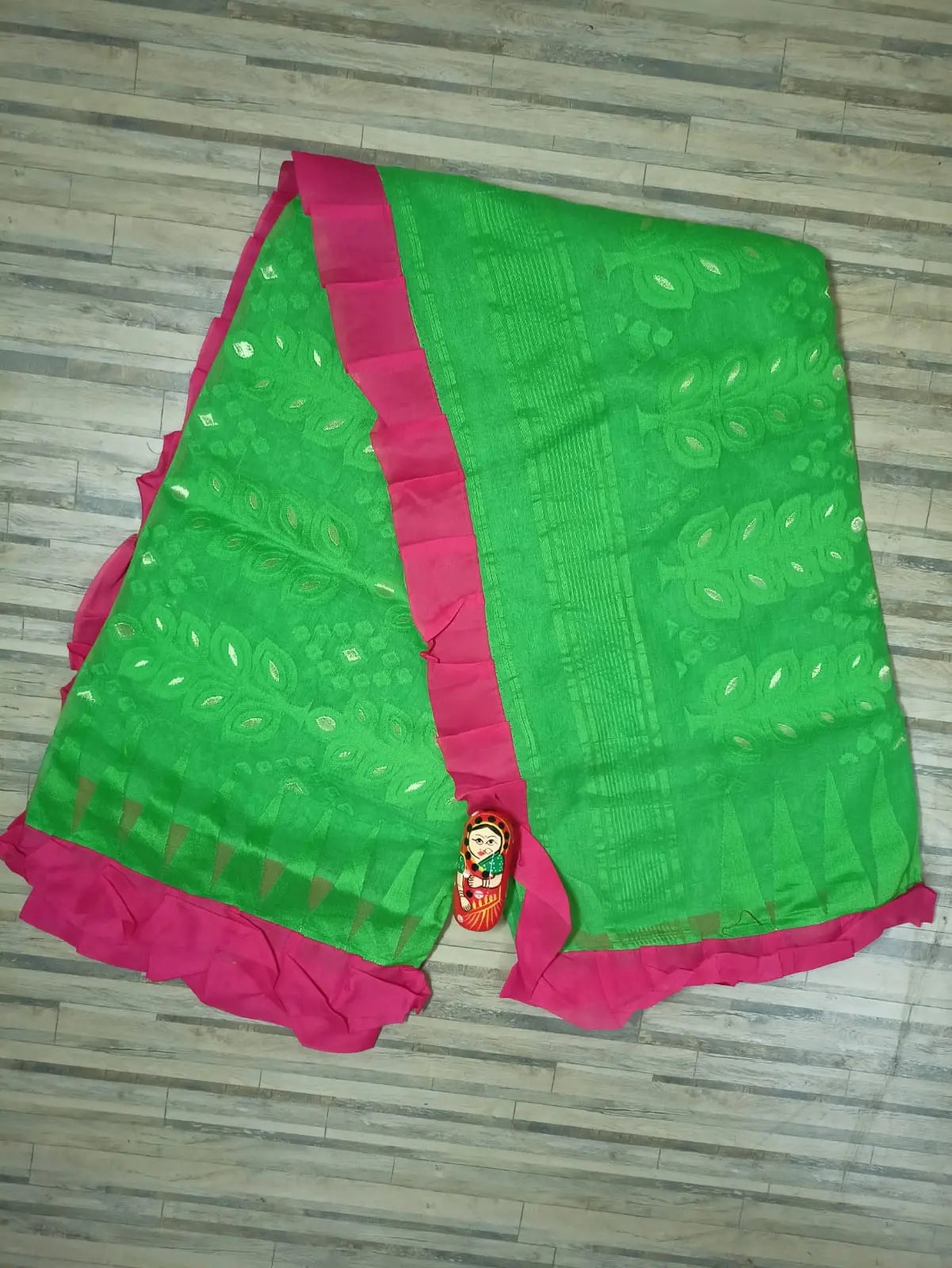 Bengal Jamdani Frill Minakari Green
