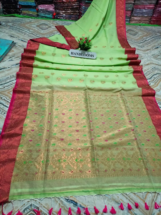 Cotton Banarasi sari Putul's fashion