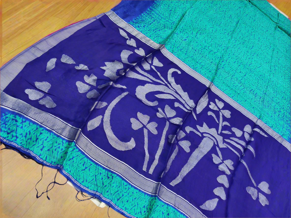 Sea green coloured shibori Motka saree from Bengal