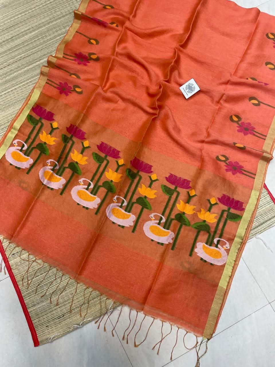 Silk linen tissue paithani, A love triangle of tissue, linen and paithani