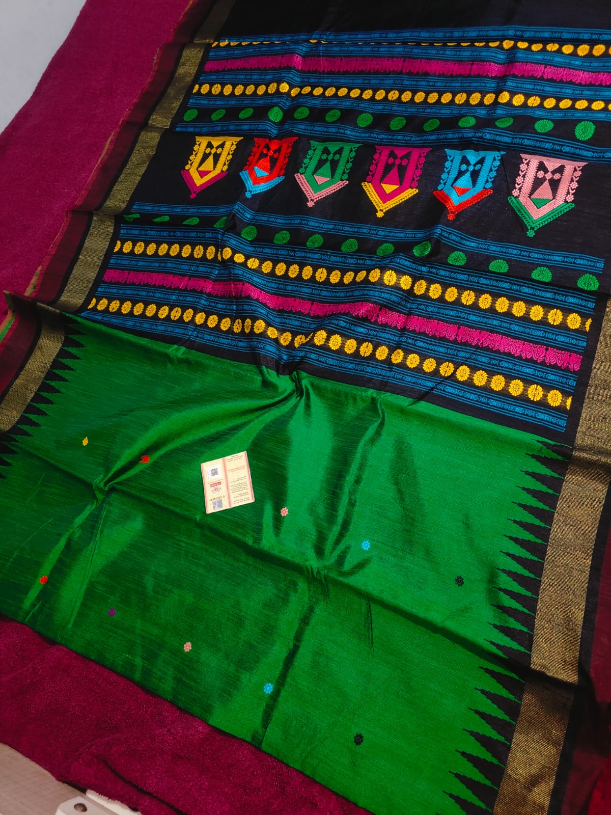Dolabedi motif raw silk saree , A handloom saree