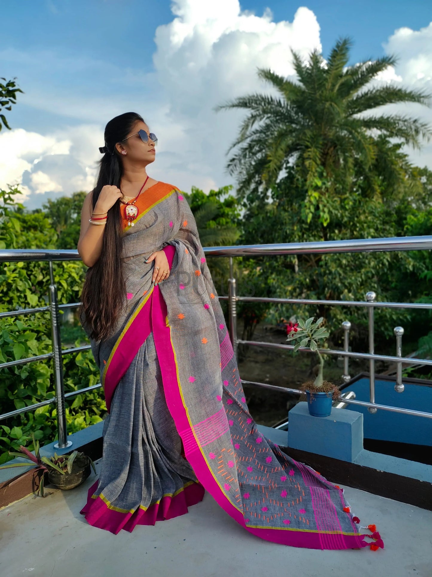 Ganga yamuna border linen saree Putul's Fashion