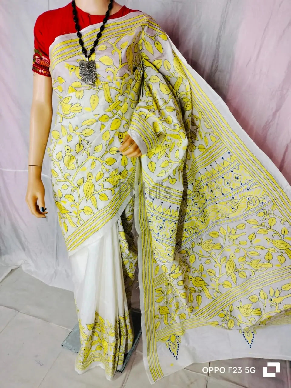 Handcrafted Bolpur Kantha stitch saree of bright black Putul's Fashion