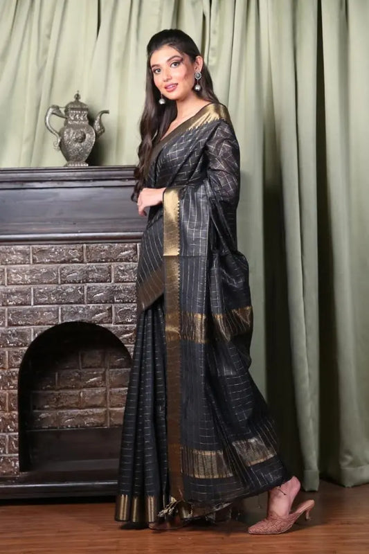Mangalgiri silk saree with checks motif Putul's Fashion