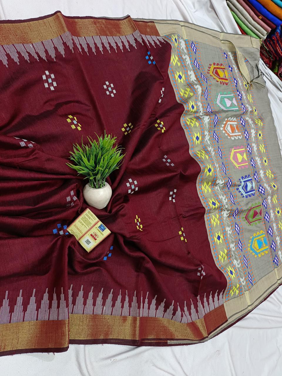 Raw silk from Chattisgarh dolabedi motif silk marked - Brown - Raw silk