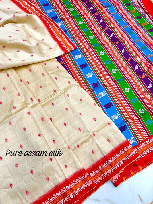 Assam Silk Saree with Red Diamond Motifs and Vibrant Striped Pallu - Red - silk saree