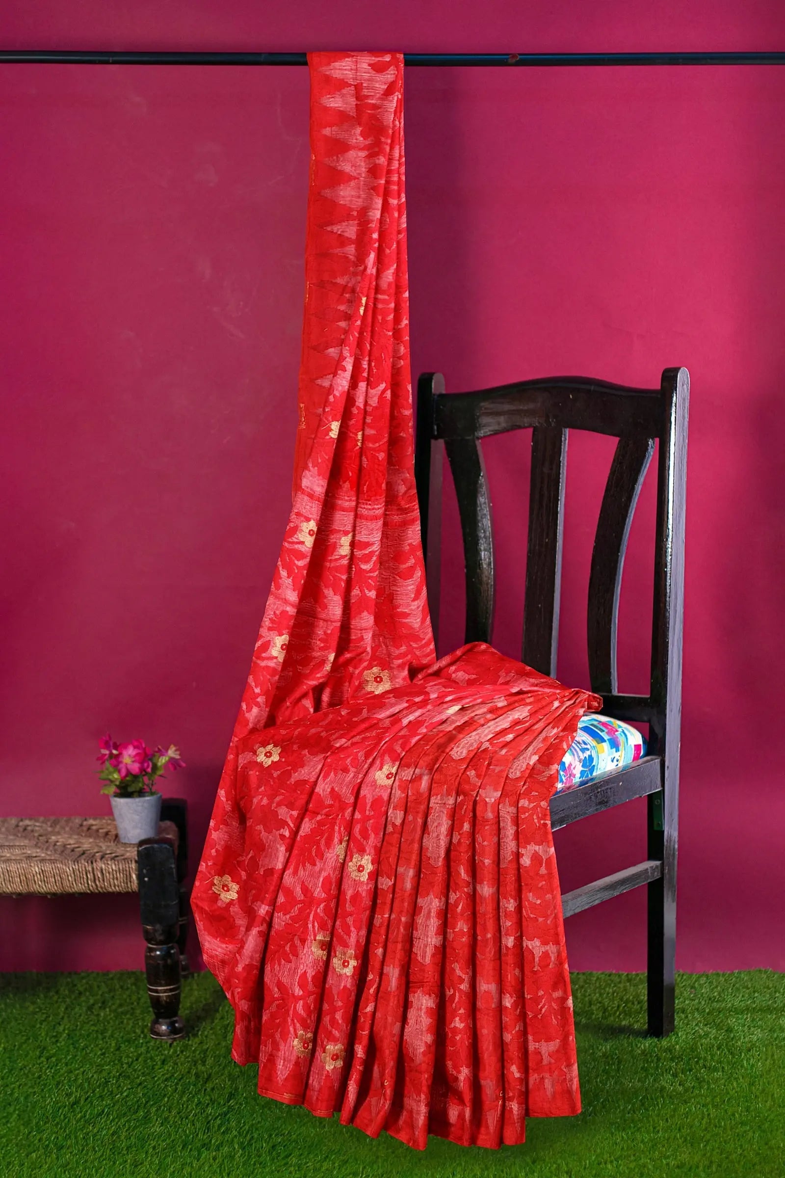 Bengal Dhakai jamdani saree Putul's fashion