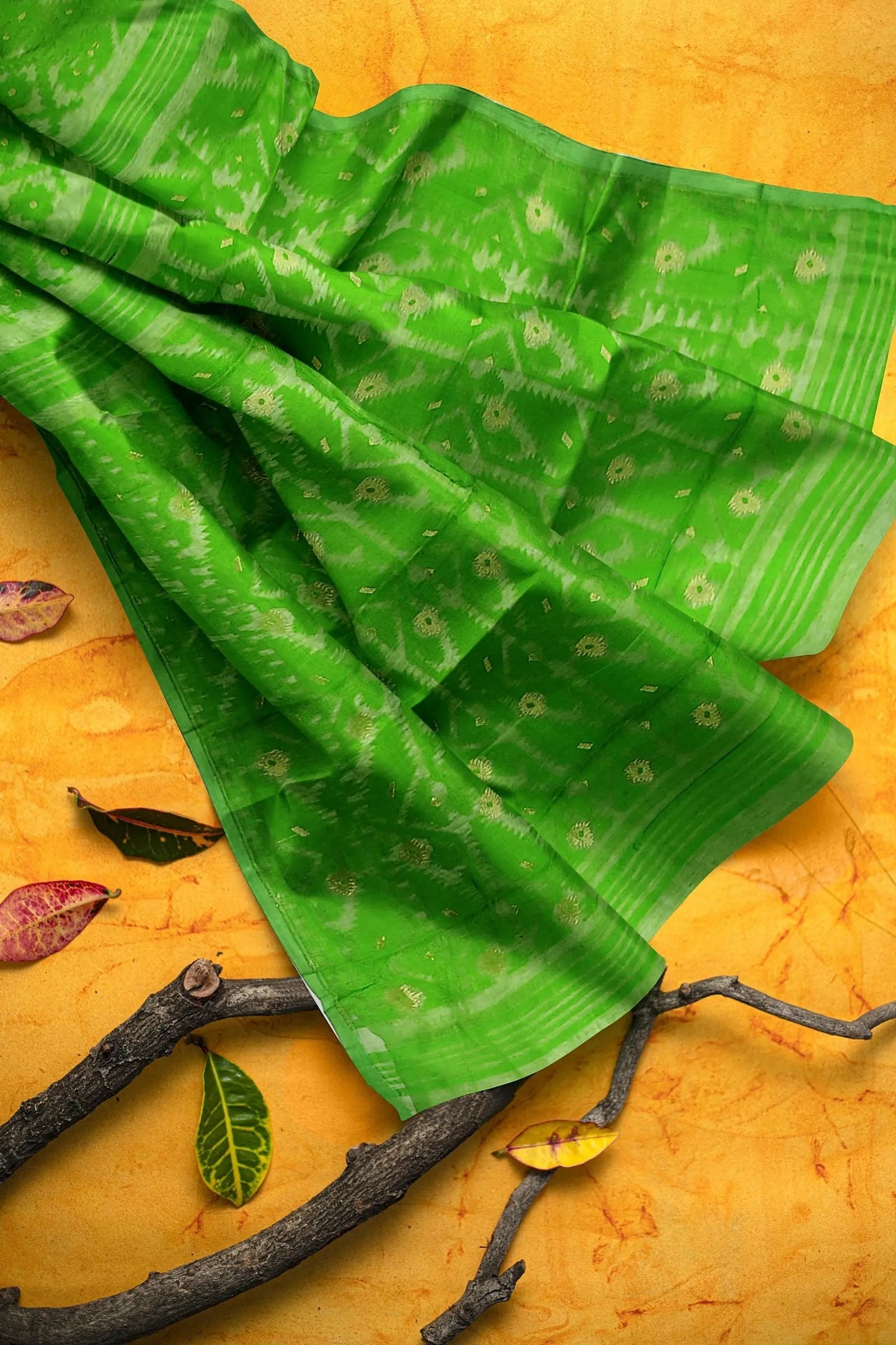 Bengal dhakai Jamdani Putul's fashion