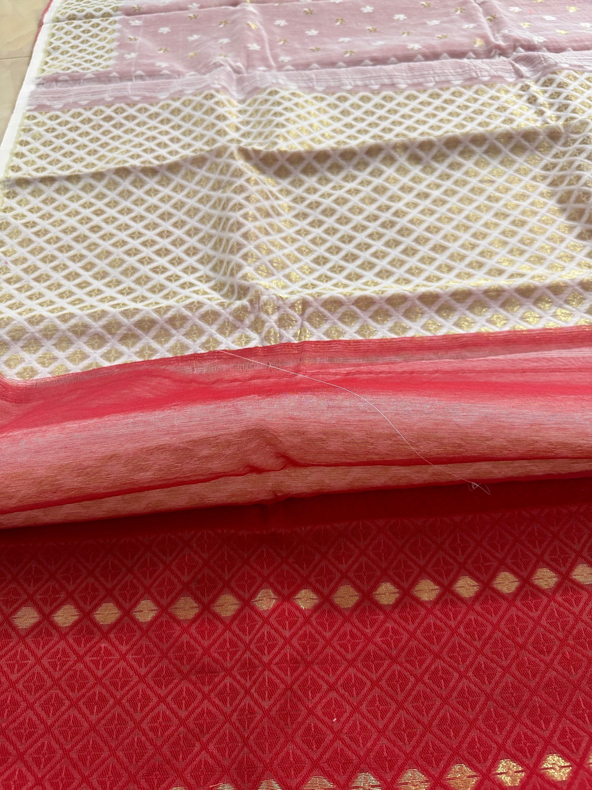 Bengal Soft Dhakai Jamdani Half Half Saree - Putul's Fashion