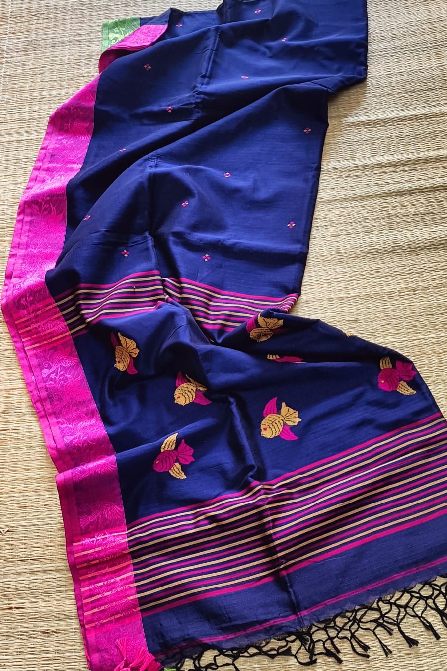 Cotton bi cotton jamdani saree from Putul’s fashion - Blue - Cotton jamdani