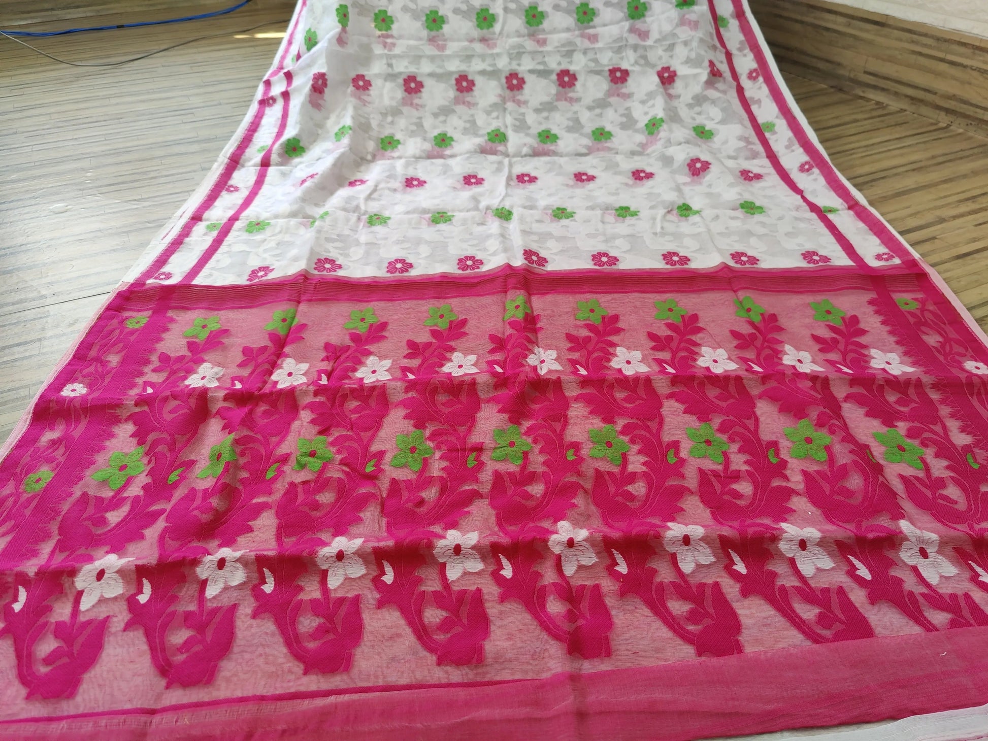 Bengal resham Jamdani saree Rupkotha White Pink