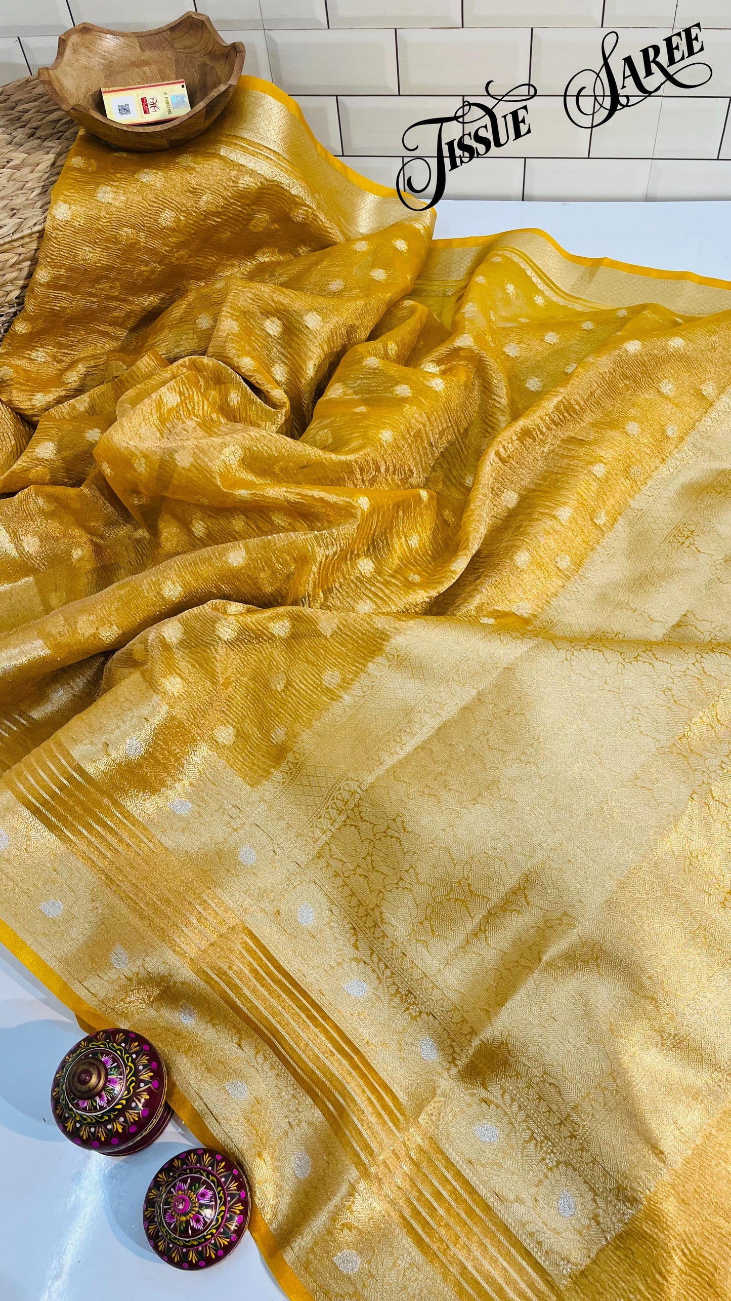 Crushed tissue Banarasi saree - Gold