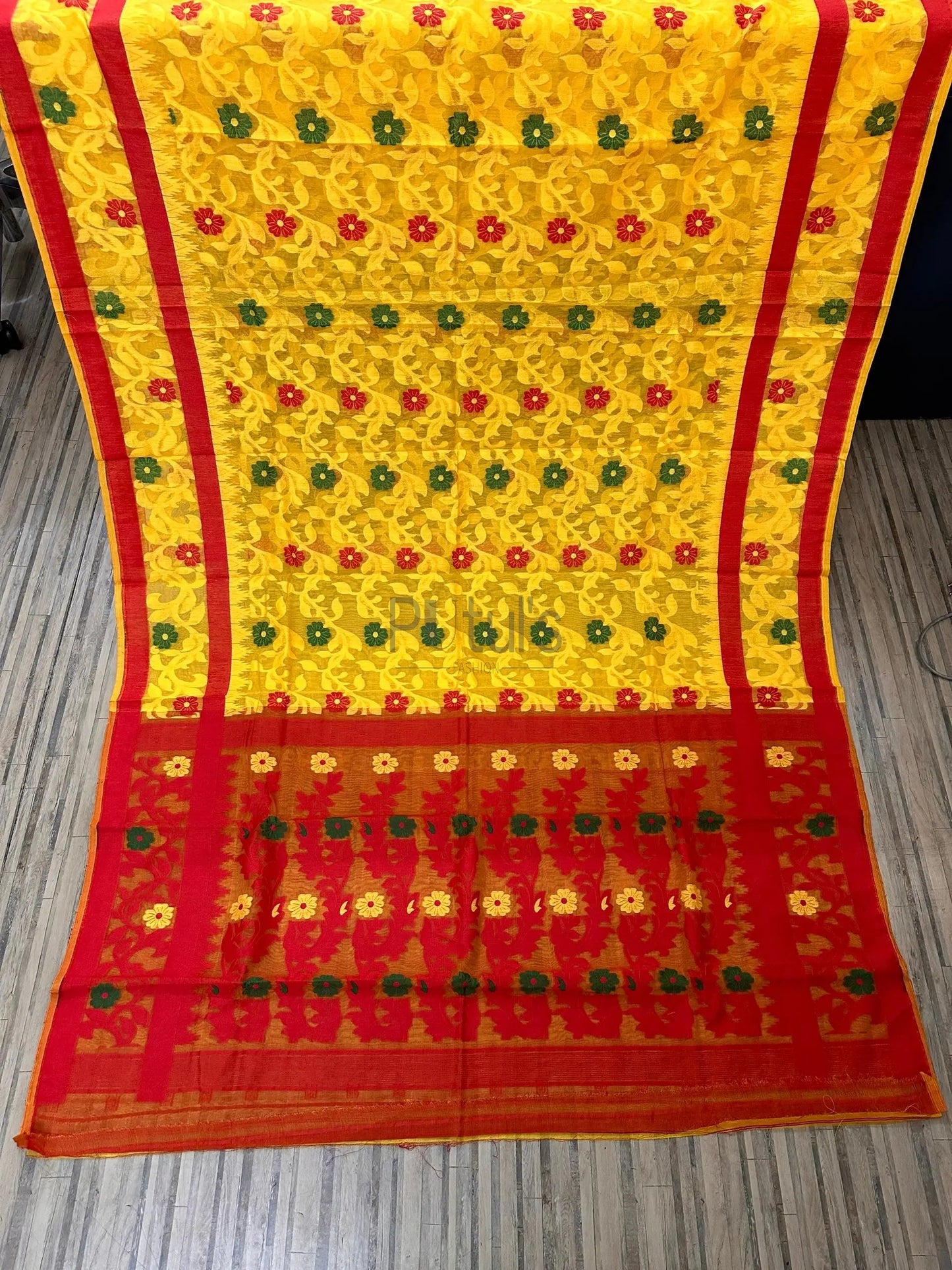 Rupkotha Bengal dhakai Jamdani Putul's Fashion