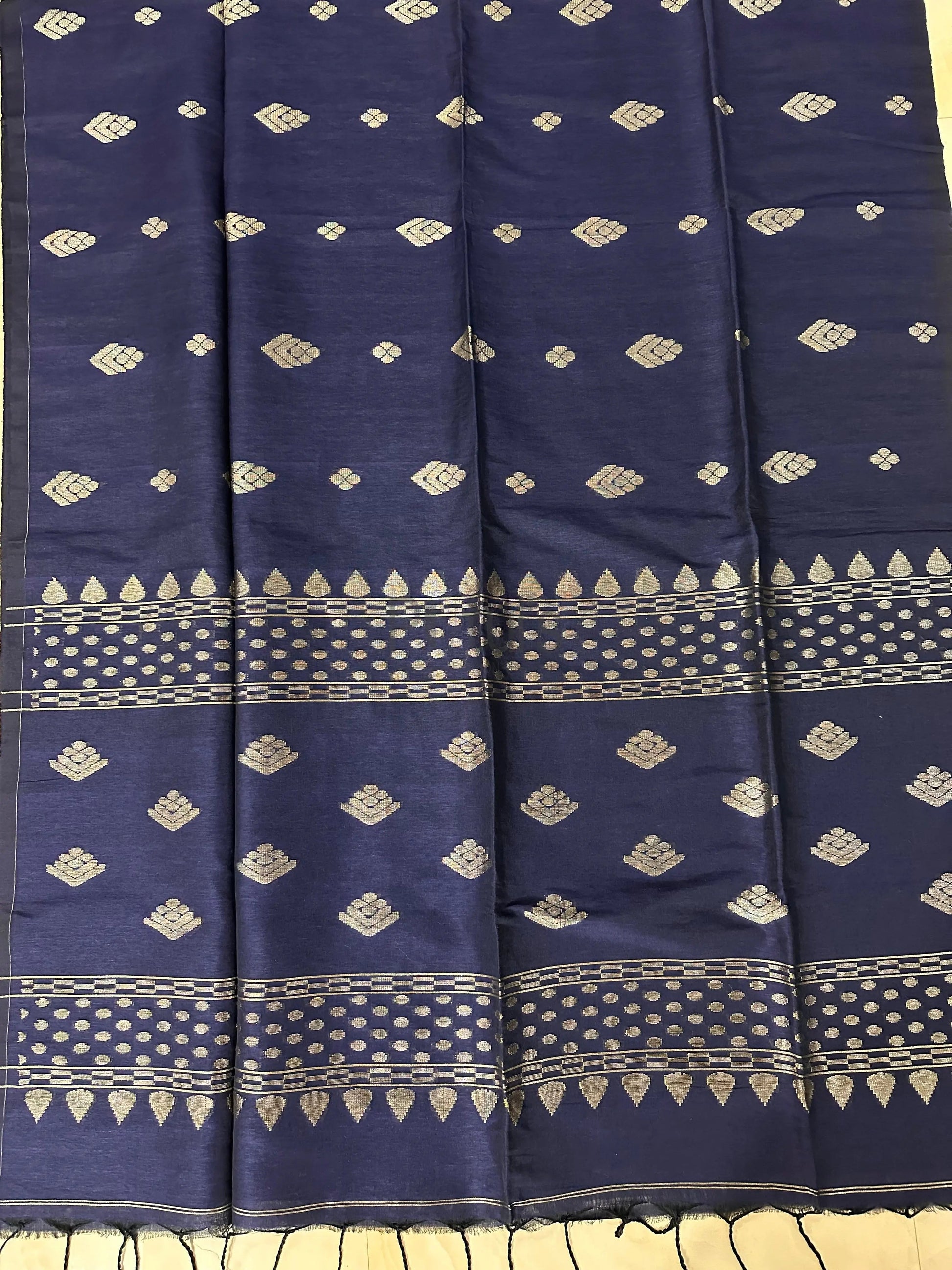 Organic linen saree Putul's Fashion