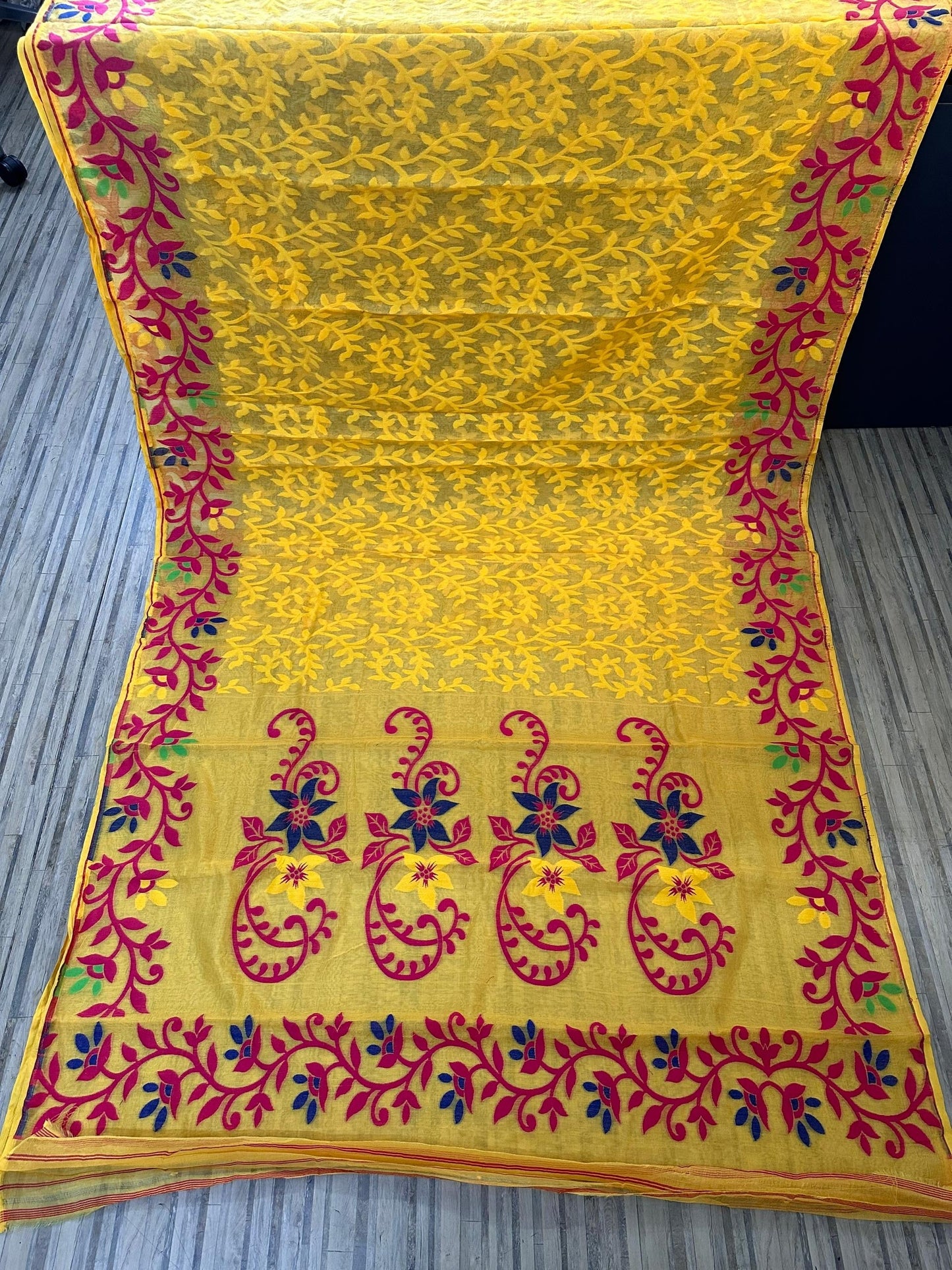 Premium quality Bengal soft dhakai jamdani saree of Bengal - Yellow - jamdani saree