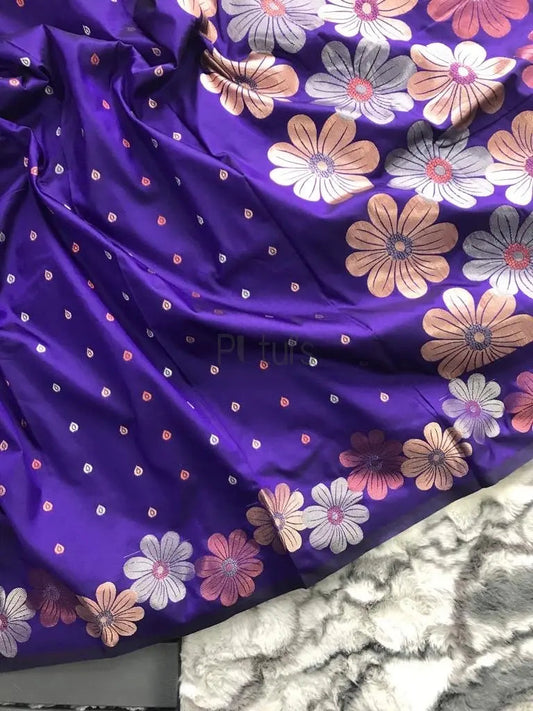 Gold silver flower weaving on violet soft silk saree - Violet - Soft silk