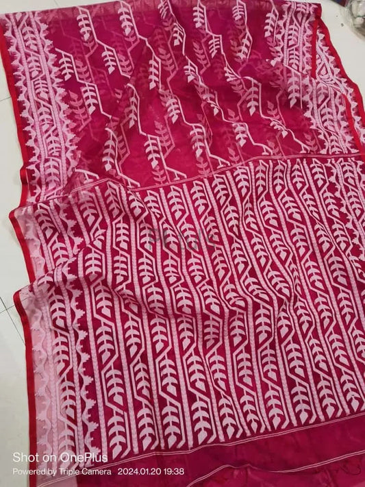 Handwoven muslin jamdani saree Putul's Fashion