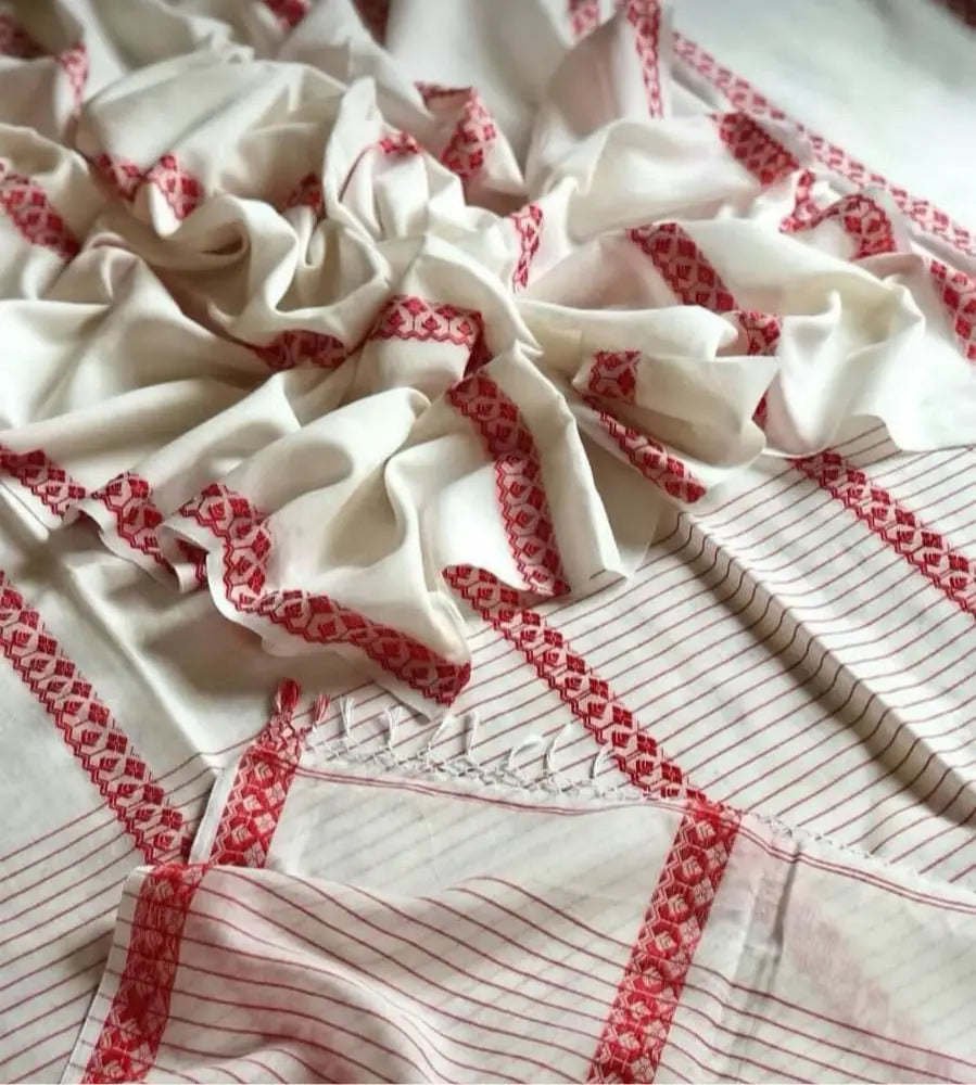 khadi cotton white red saree with blouse new launch Putul's fashion