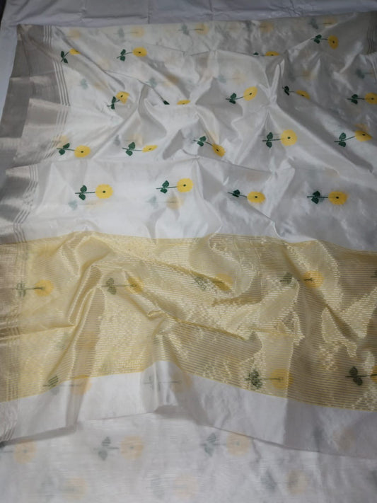 Minakari weaving on Pattu silk saree