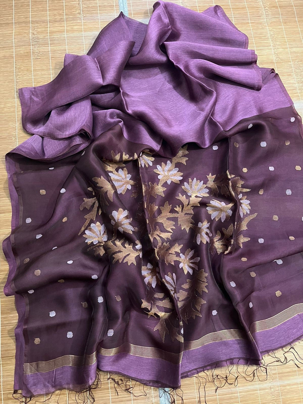 Silk linen rashom pallu jamdani saree - Purple