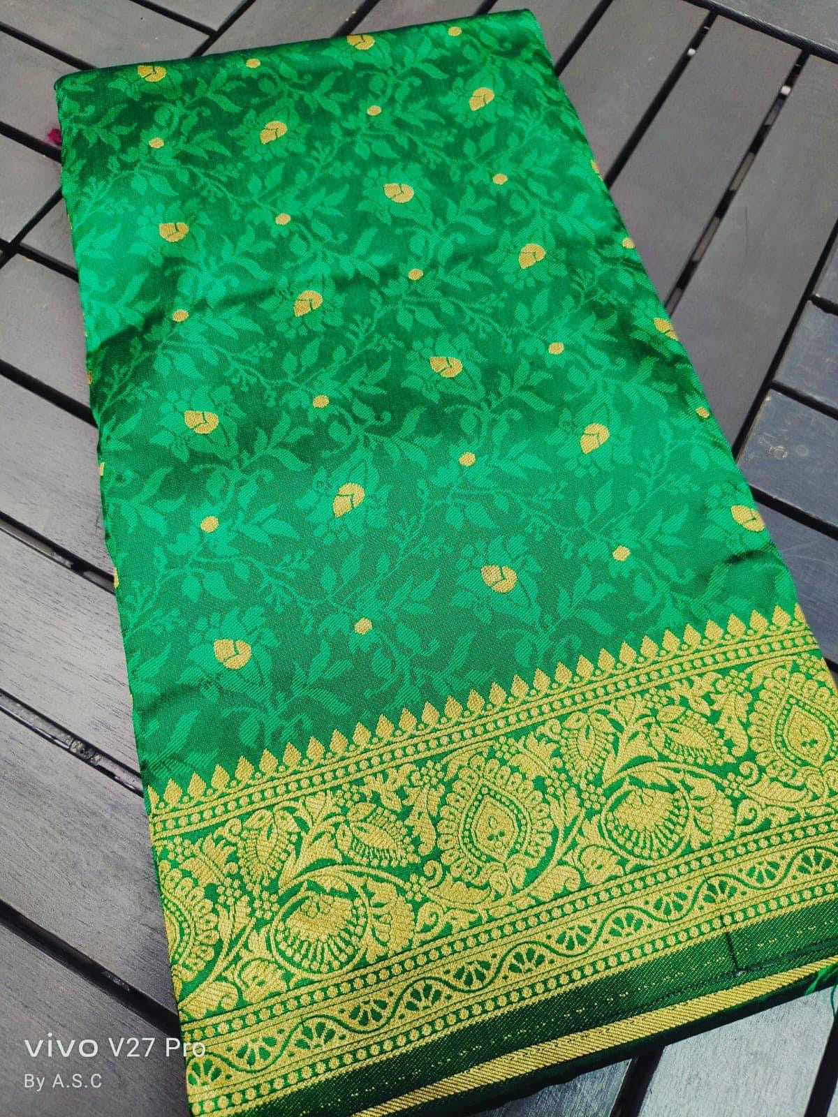 Tanchui katan banarasi saree - Green - Banarasi Saree